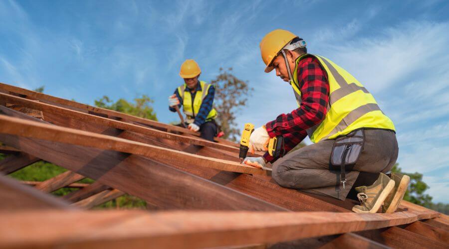 Professional Flat Roofing Installation services in Monroe, IN